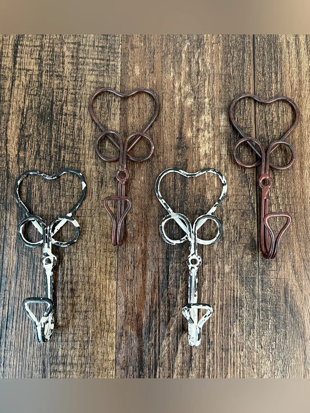 Shabby Chic Heart Wall Hooks Holders Country Chippy Wall Decor Small White Brown